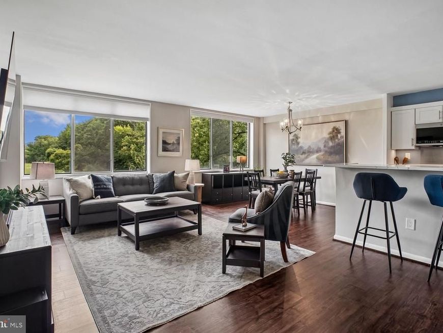 6631 Wakefield Drive, Unit 212, Alexandria, VA 22307 Main Photo