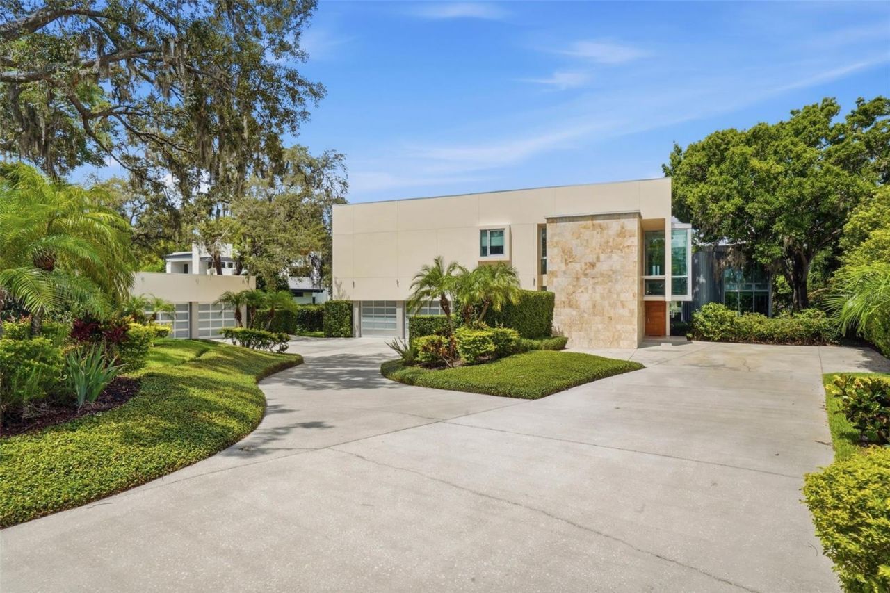 2821 Linthicum Place, Tampa, FL 33618 Photo