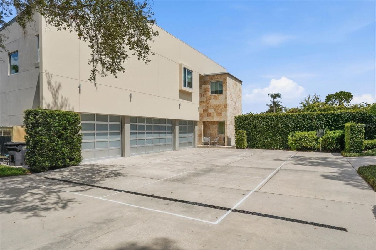 2821 Linthicum Place, Tampa, FL 33618 Photo