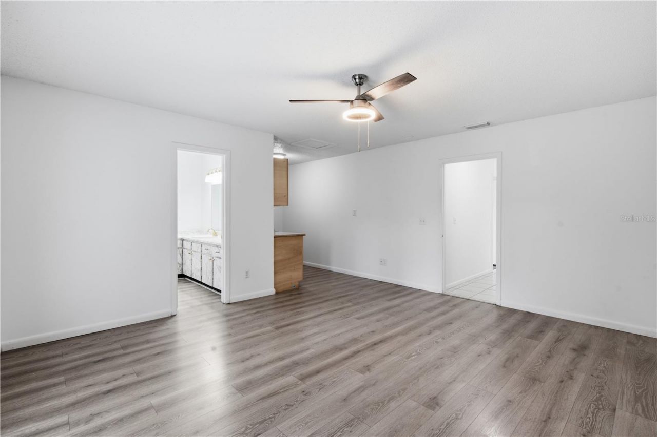 604 Royal Crest Drive , Brandon, FL 33511 Photo