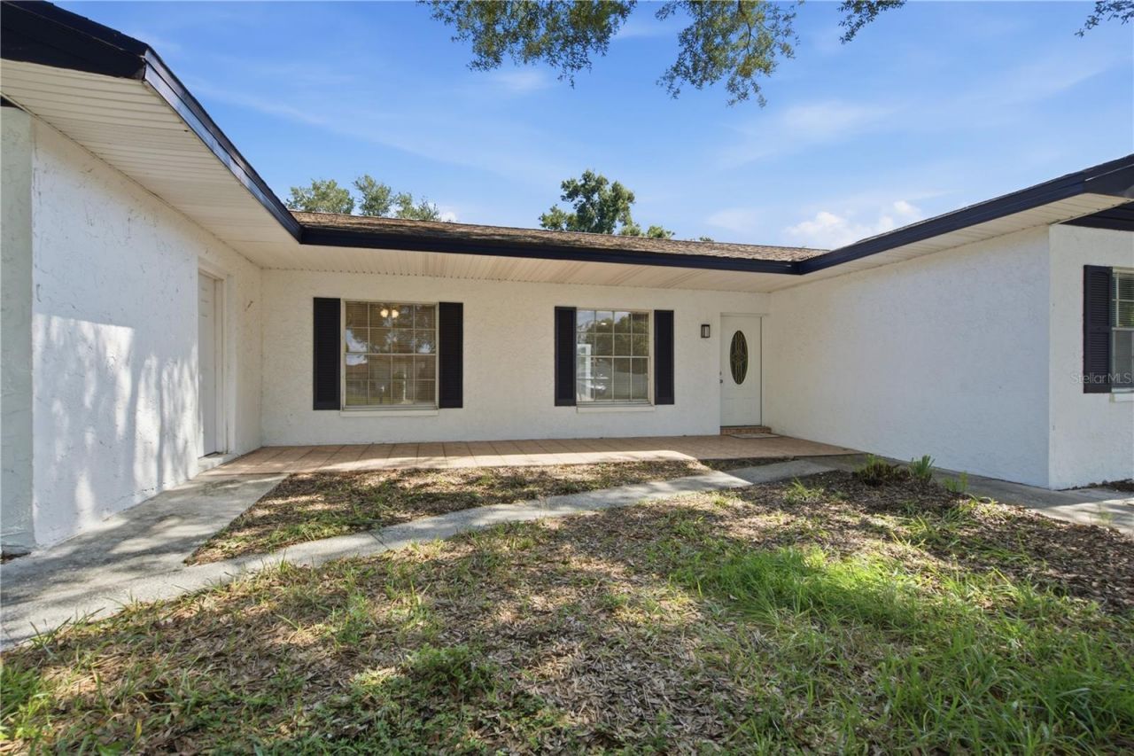 604 Royal Crest Drive , Brandon, FL 33511 Photo