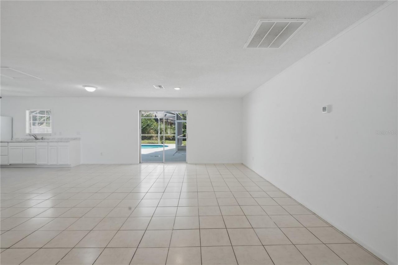 604 Royal Crest Drive , Brandon, FL 33511 Photo