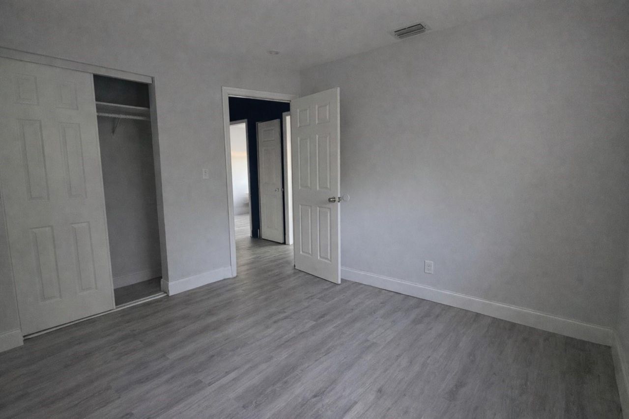 2950 NW 20th Street, Fort Lauderdale, FL 33311 Photo