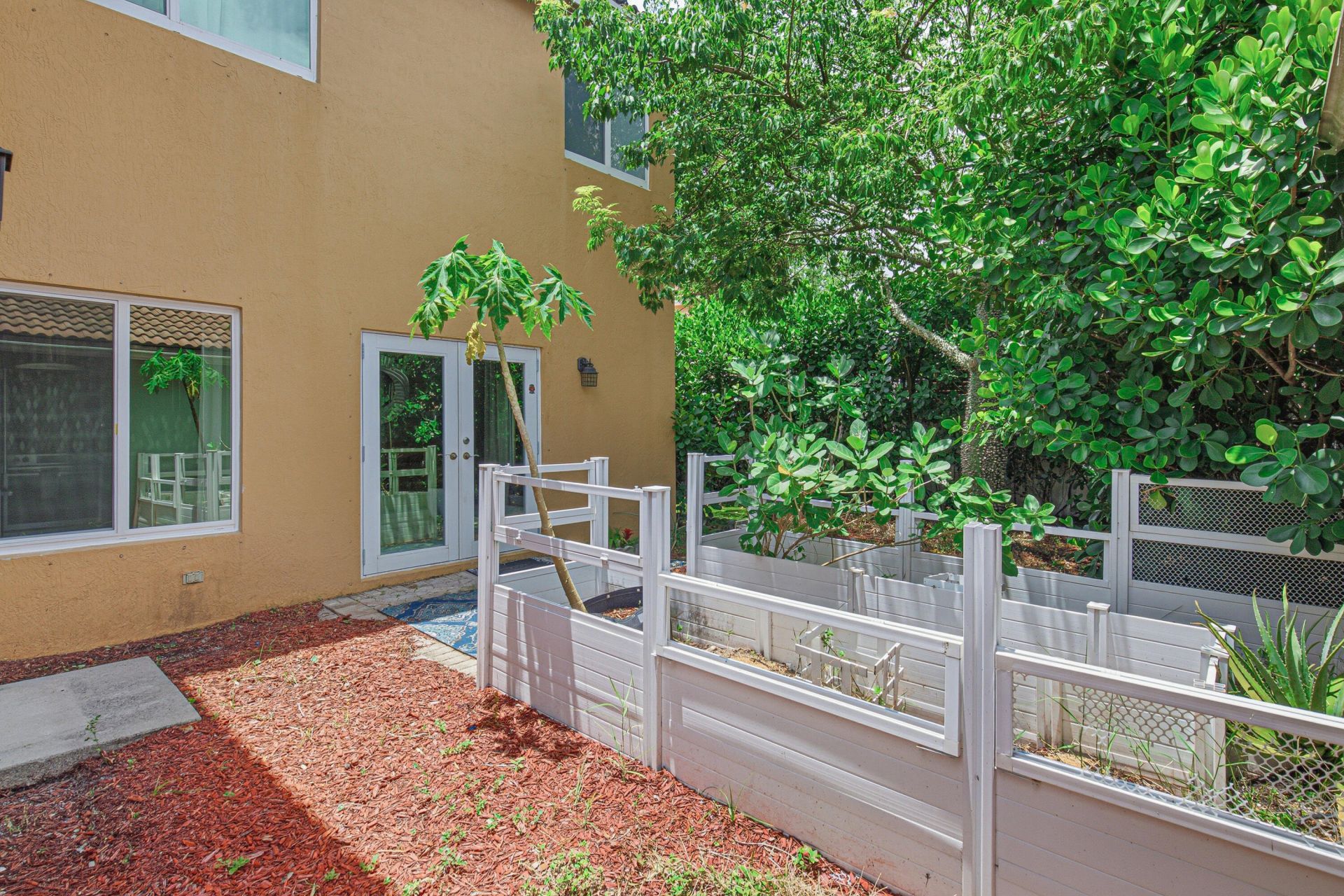 6933 Desert Inn Terrace, Lake Worth, FL 33463 Photo