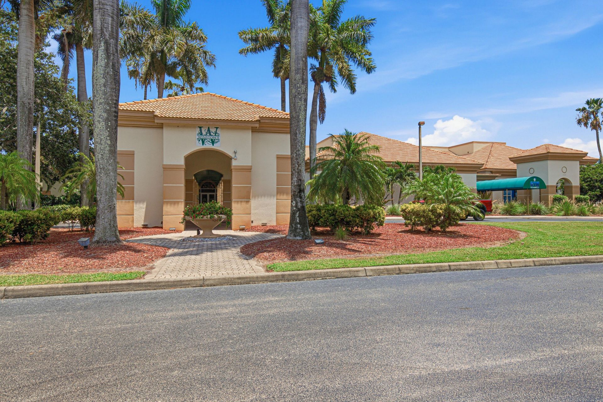 6933 Desert Inn Terrace, Lake Worth, FL 33463 Photo