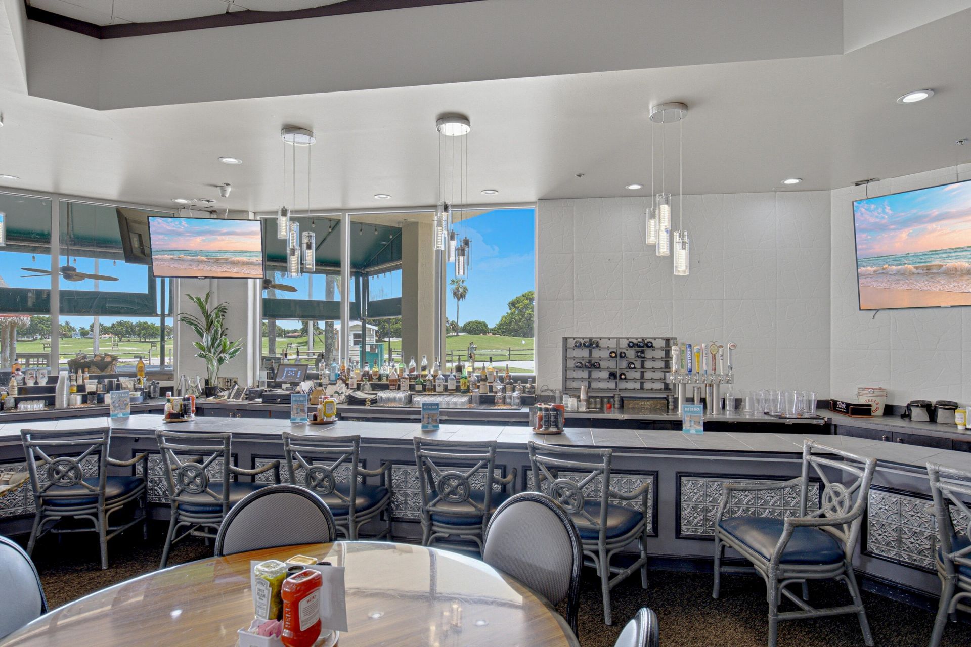 6933 Desert Inn Terrace, Lake Worth, FL 33463 Photo