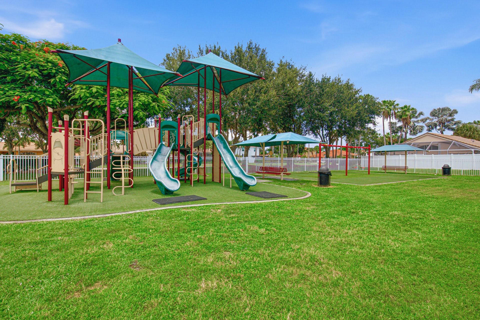 6933 Desert Inn Terrace, Lake Worth, FL 33463 Photo