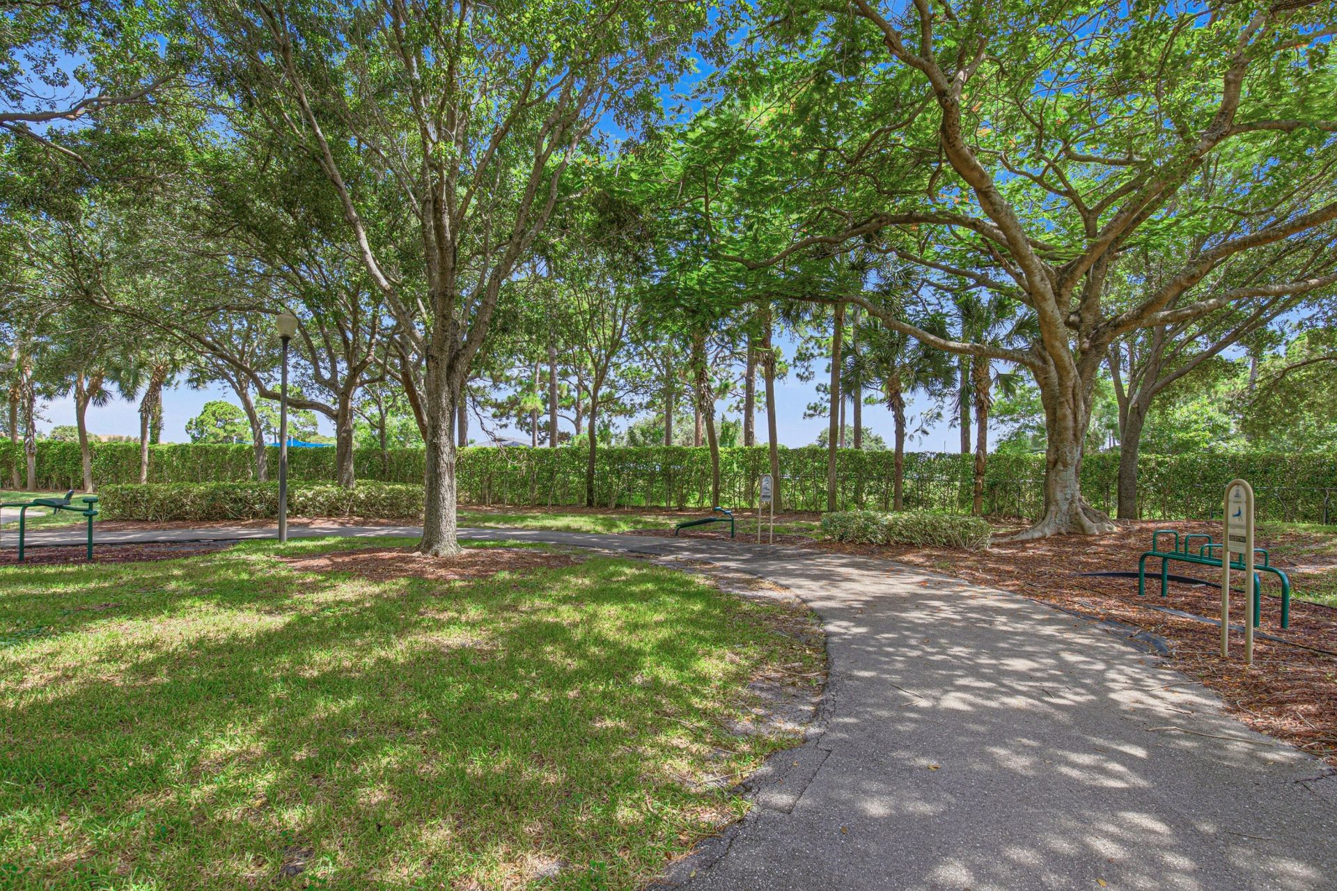 6933 Desert Inn Terrace, Lake Worth, FL 33463 Photo