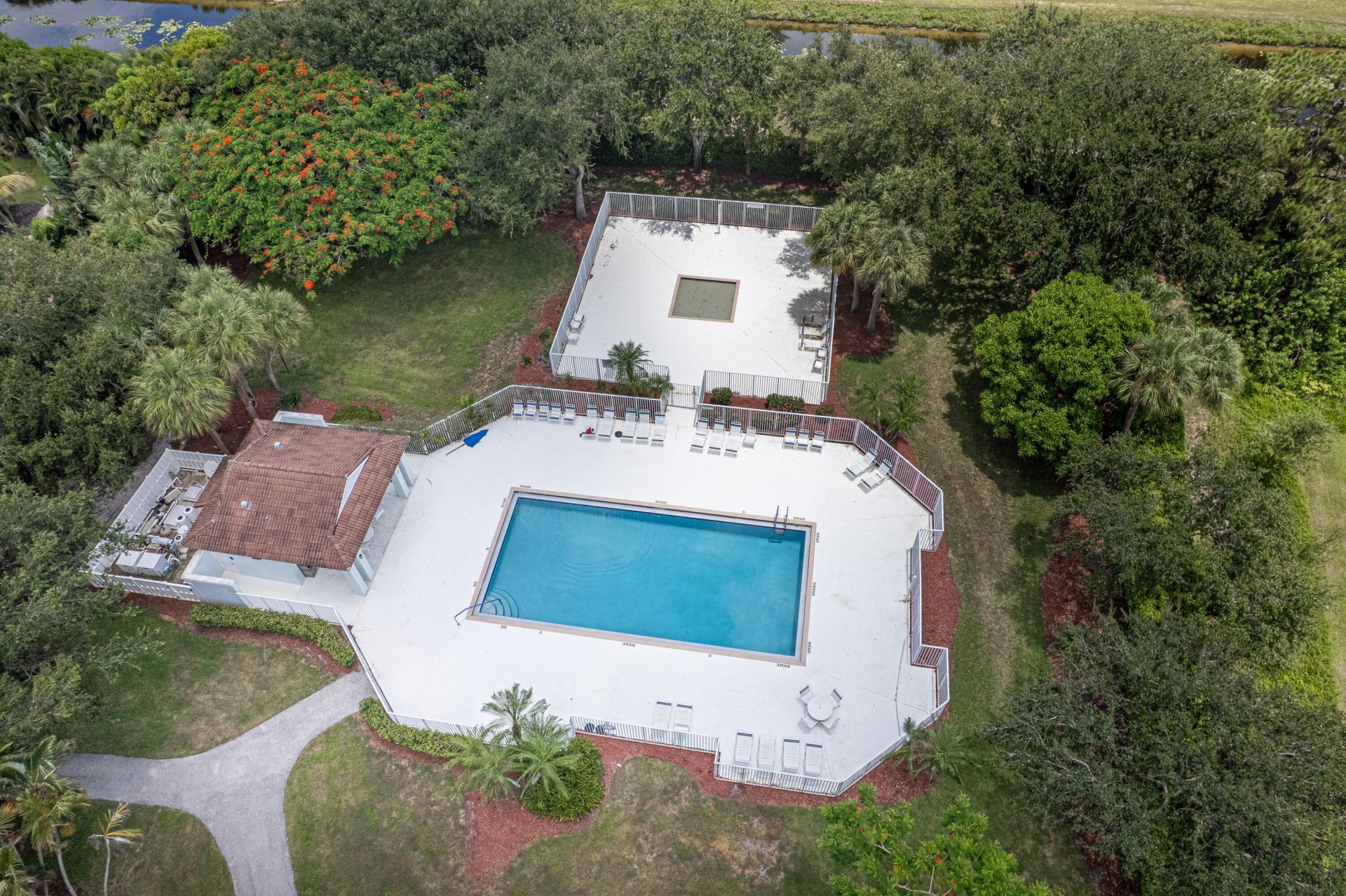 6933 Desert Inn Terrace, Lake Worth, FL 33463 Photo