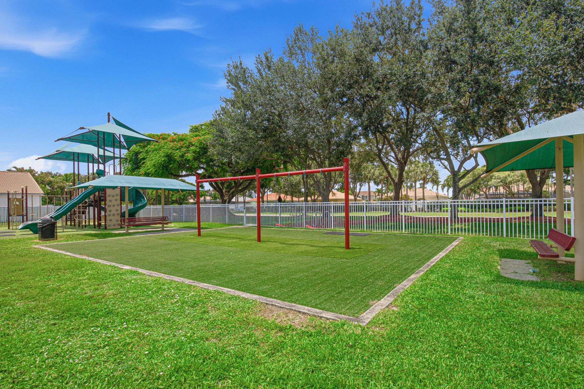 6933 Desert Inn Terrace, Lake Worth, FL 33463 Photo