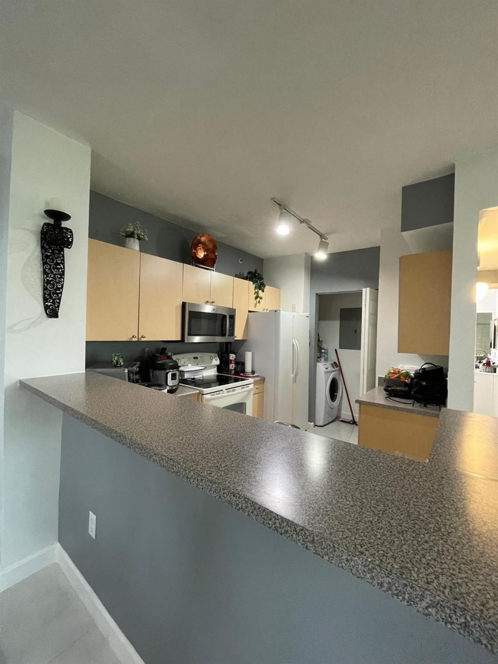 7950 N Nob Hill Road, Unit 108, Tamarac, FL 33321 Photo