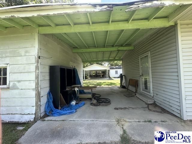317 E Bamberg St Photo 4
