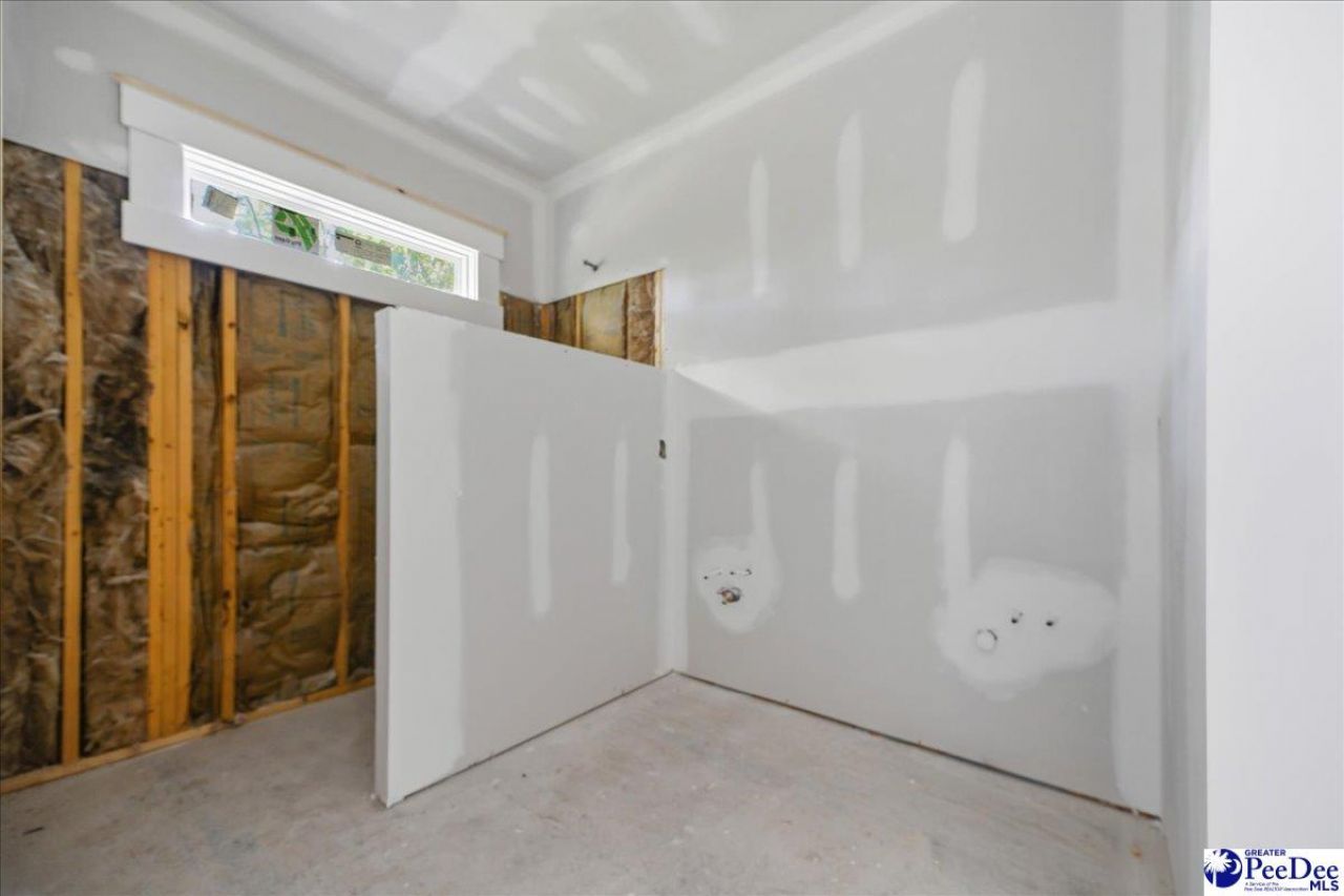 306 Westover Drive Photo 15