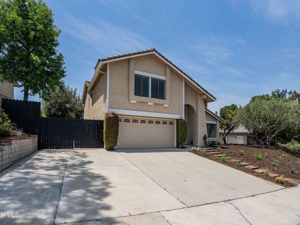 403 Blackhawk Drive, Newbury Park, CA 91320