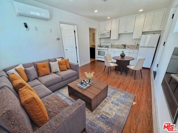 3901 S Orange Drive, Los Angeles, CA 90008