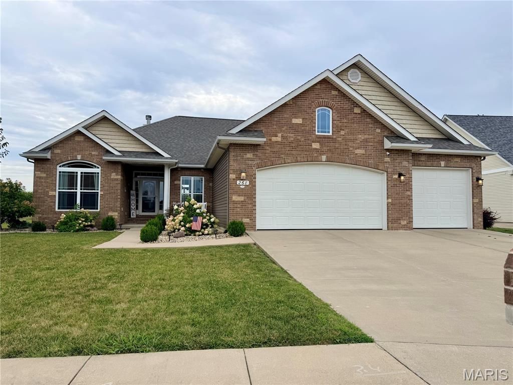 268 Gabrielle Circle , Bethalto, IL 62010 Main Photo