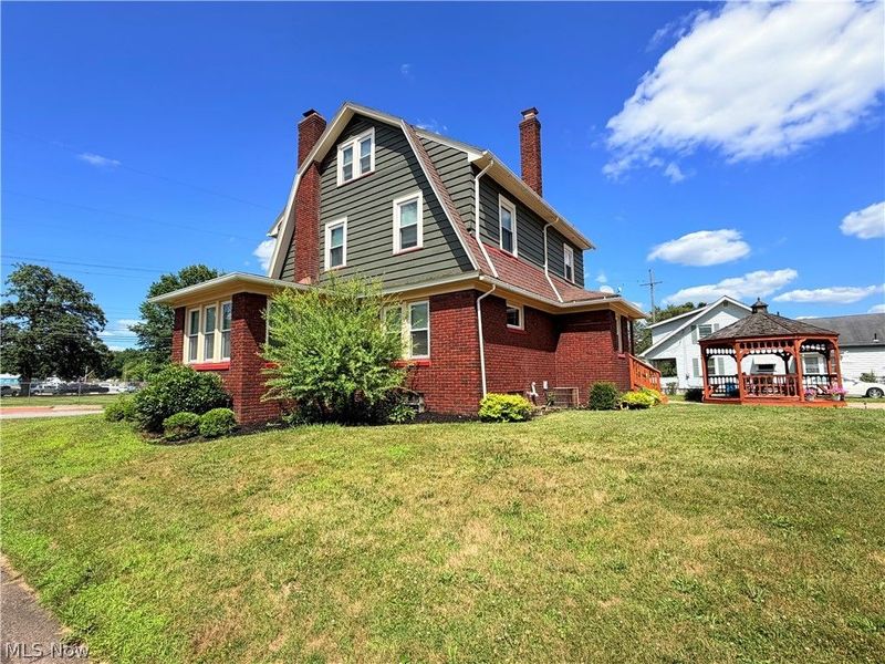 963 Warren Avenue , Niles, OH 44446 Photo 15