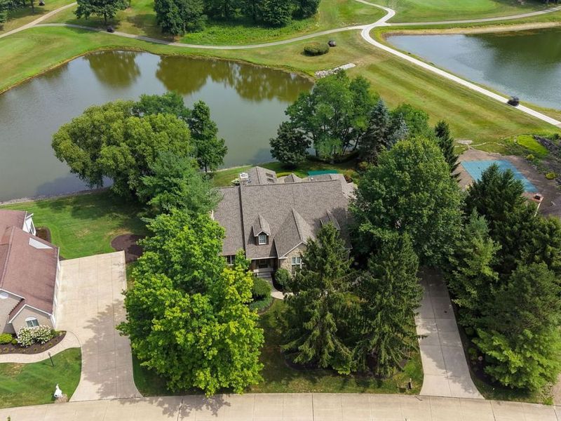 3825 Weymouth Woods Drive, Medina, OH 44256 Photo 2