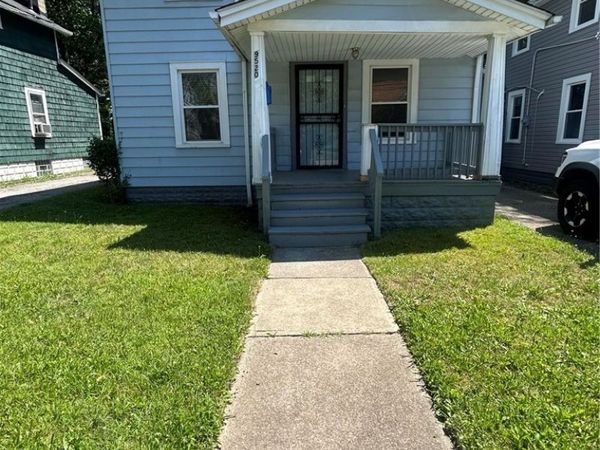9520 Nelson Avenue, Cleveland, OH 44105