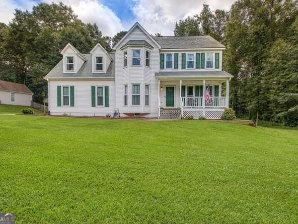 140 Thomas Crossing Drive, Newnan, GA 30265