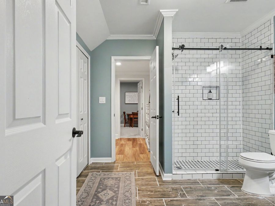 Property Image 101