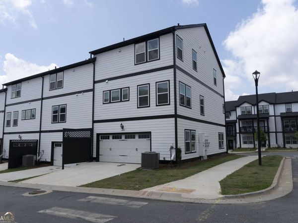 1037 Knoxboro Lane, Woodstock, GA 30188