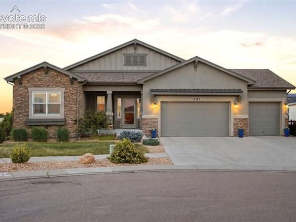 10387 Rifle Falls Way, Colorado Springs, CO 80924