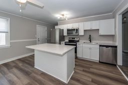 3860 Chestnut Street photo 4
