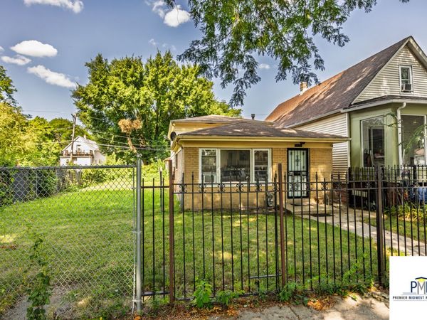 5750 S Lowe Avenue , Chicago, IL 60621
