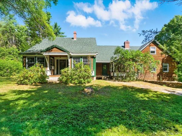 699 N High Street, Bridgton, ME 04009