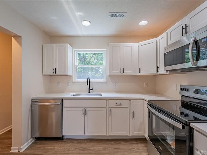 607 W Euclid Avenue, Springfield, OH 45506 Photo 14
