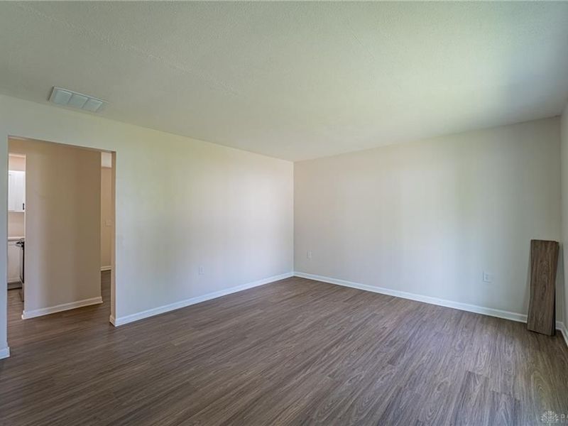 607 W Euclid Avenue, Springfield, OH 45506 Photo 7