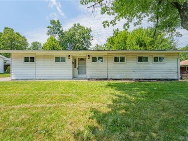 507 Chaucer Road, Riverside, OH 45431
