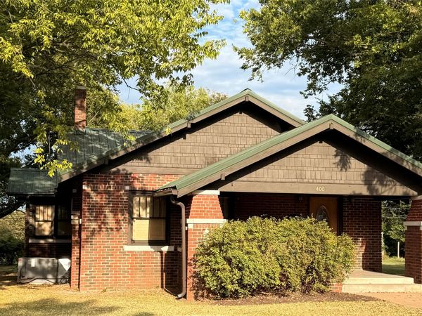 400 S Main Street, Fairfax, OK 74637