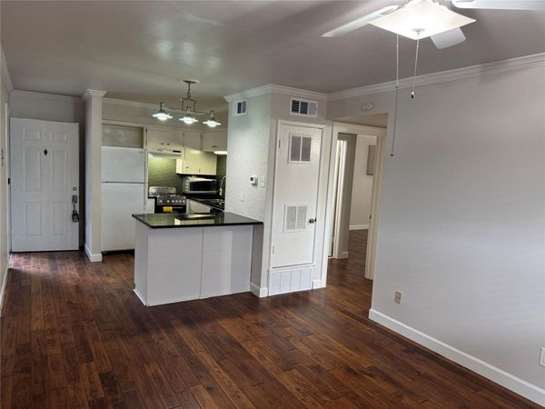 803 W 28th ST, Unit 206, Austin, TX 78705