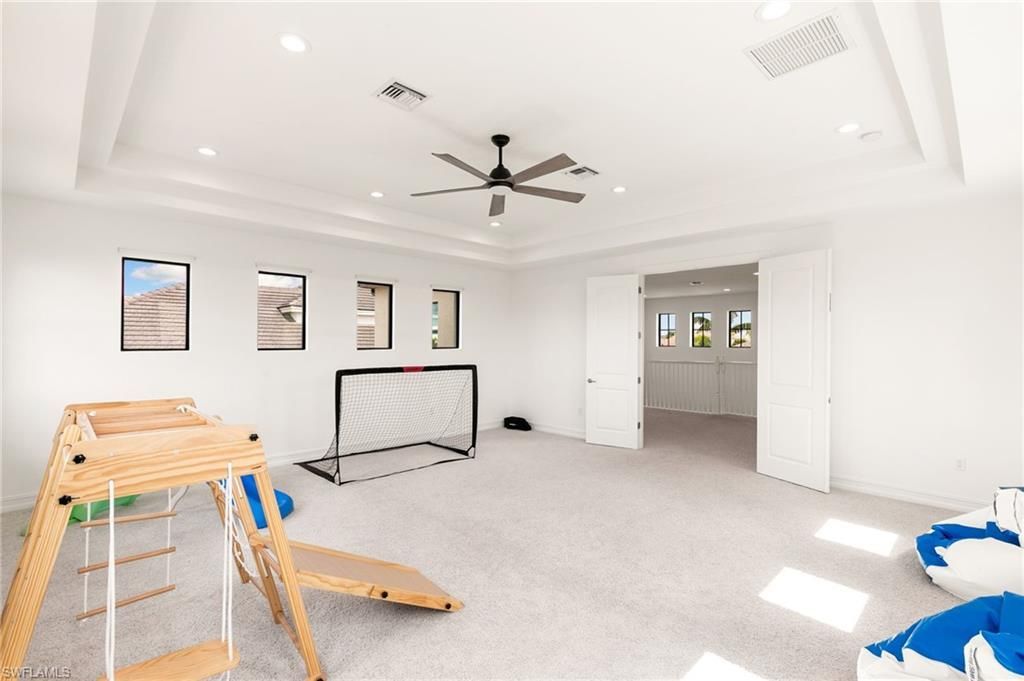 9344 Glenforest Dr , Naples, FL 34120 Photo