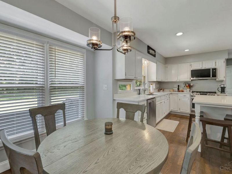 8033 Old Stable Court, West Chester, OH 45069 Photo 11