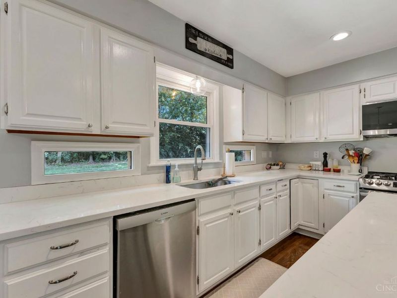 8033 Old Stable Court, West Chester, OH 45069 Photo 12