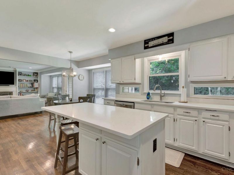 8033 Old Stable Court, West Chester, OH 45069 Photo 14
