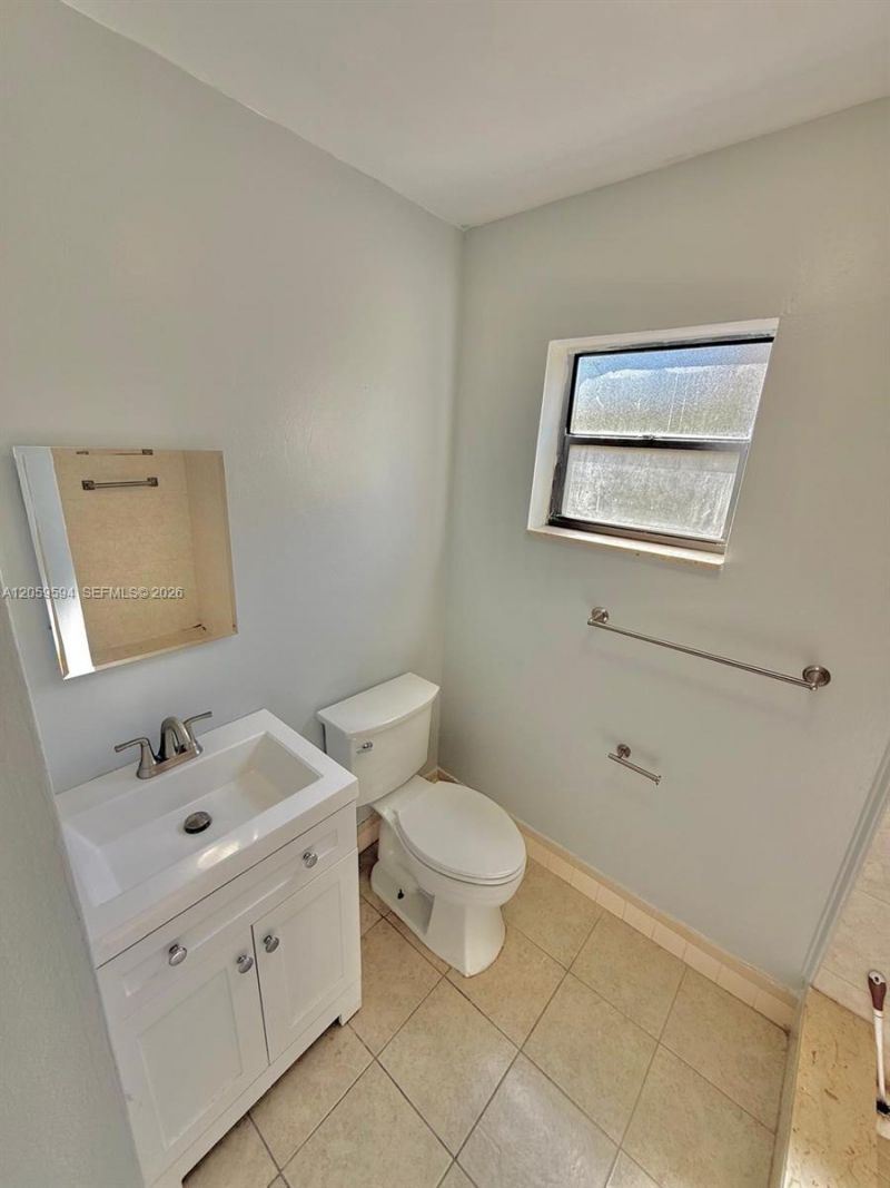 7732 Balboa St, Unit 1/2, Sunrise, FL 33351 Photo