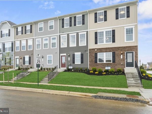 36 DEMOCRACY MEWS, Unit 474, RANSON, WV 25438