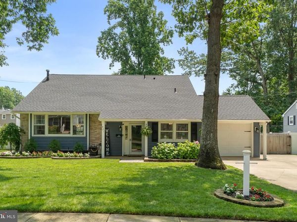 521 REVERE DRIVE, BLACKWOOD, NJ 08012