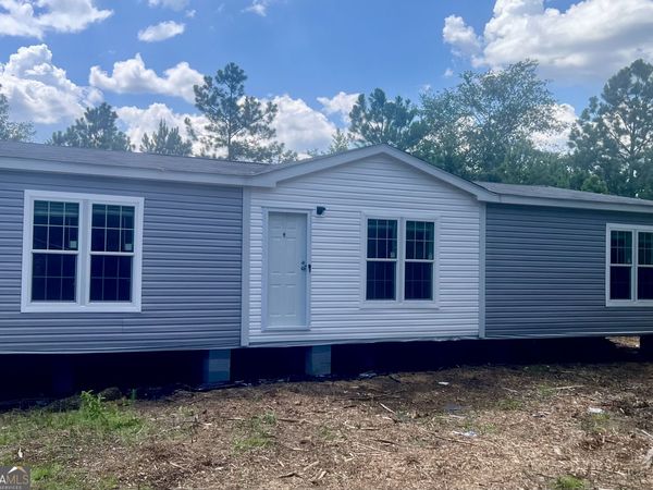 68 McLean Road, Lumber City, GA 31549