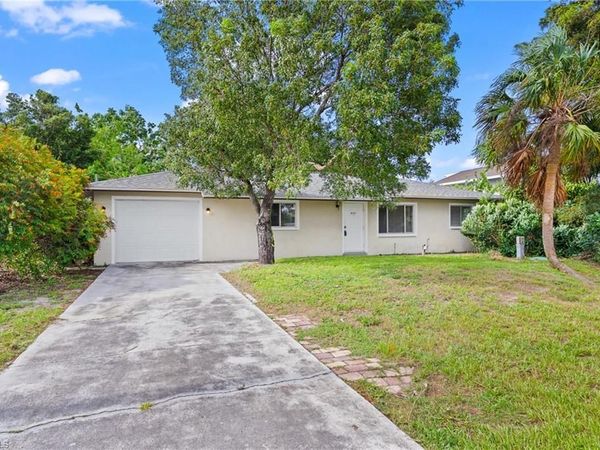 8121 Winged Foot DR , FORT MYERS, FL 33967