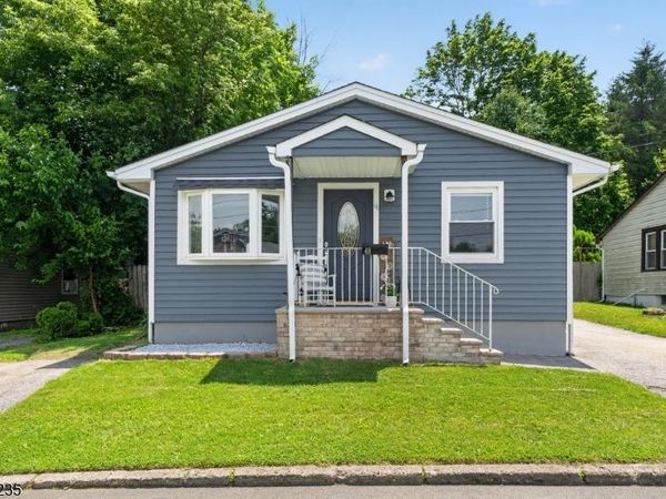 40 John Wilton St, Franklin, NJ 07416