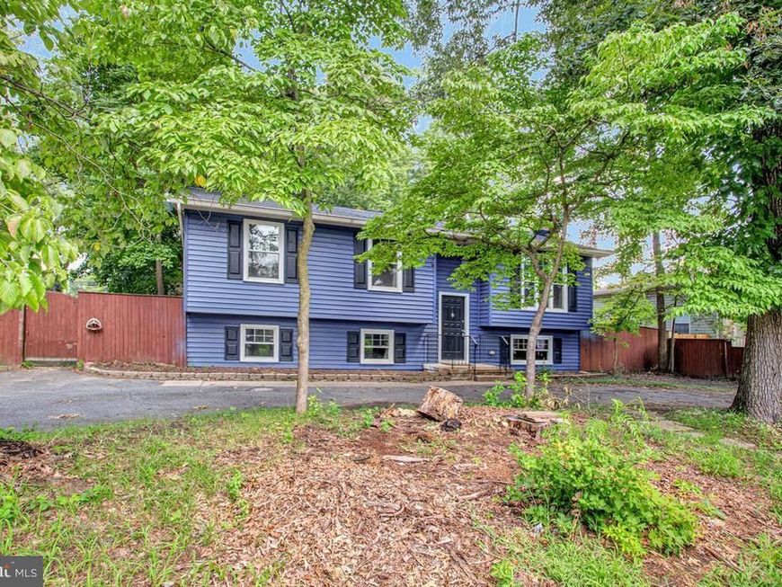 802 207th Street, Pasadena, MD 21122 Main Photo