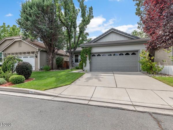 785 Caughlin Crossing, Reno, NV 89519