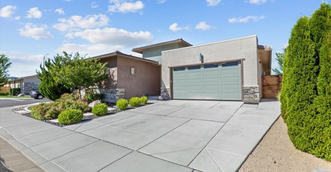 4772 Wonderstone Drive, Sparks, NV 89436 Photo