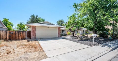 4410 Camino Lindo Way, Reno, NV 89502 Photo