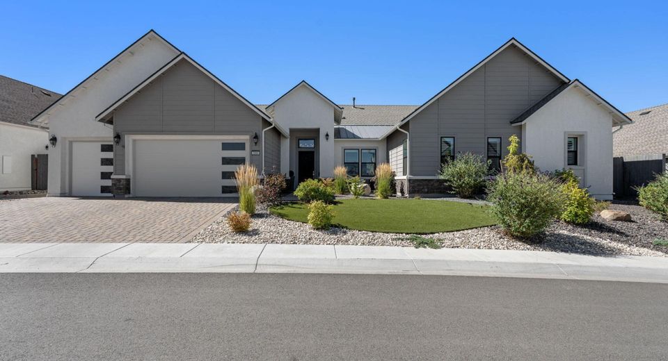 3060 Bristol Drive, Reno, NV 89521 Photo